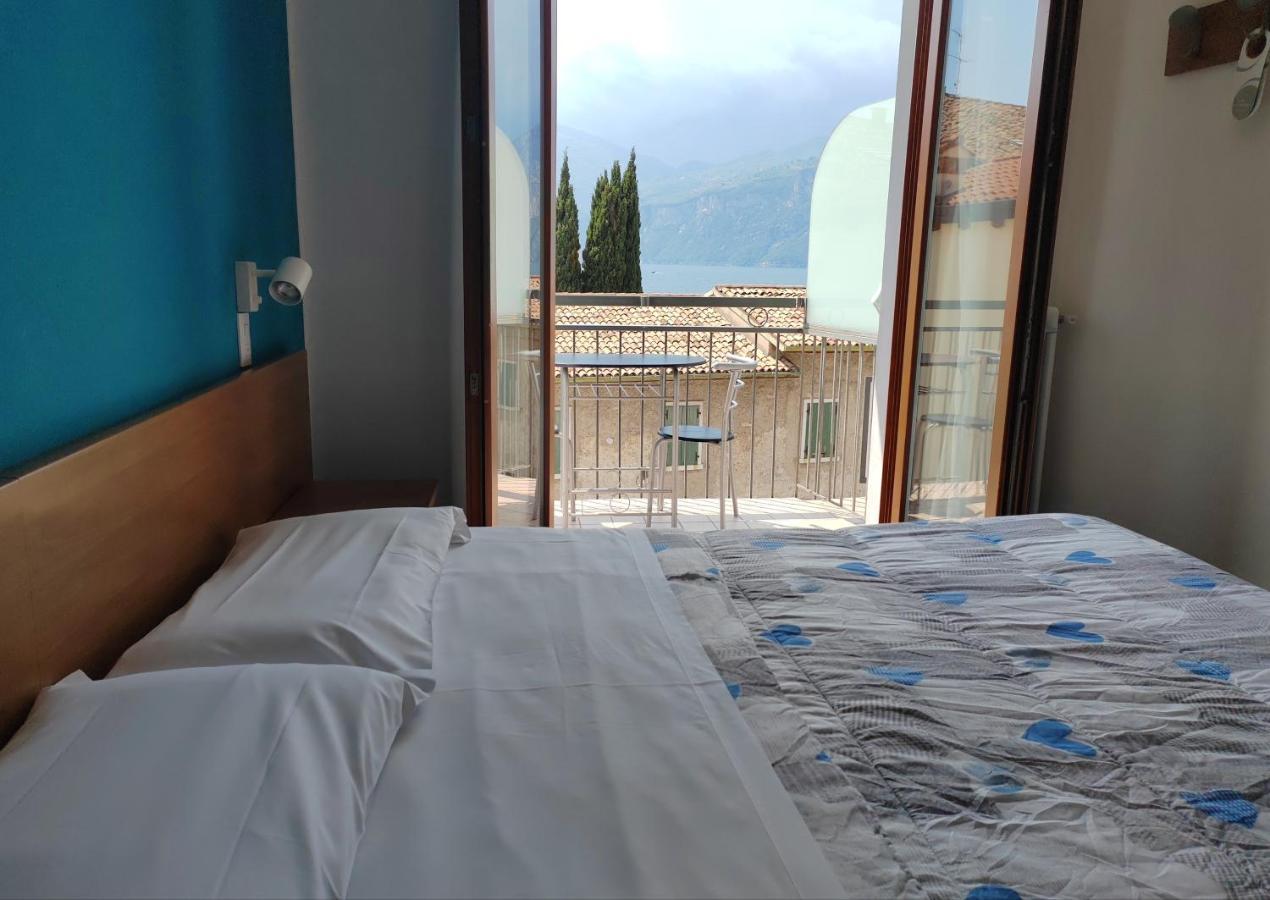 Hotel Luisa 브렌조네 술 가르다 외부 사진