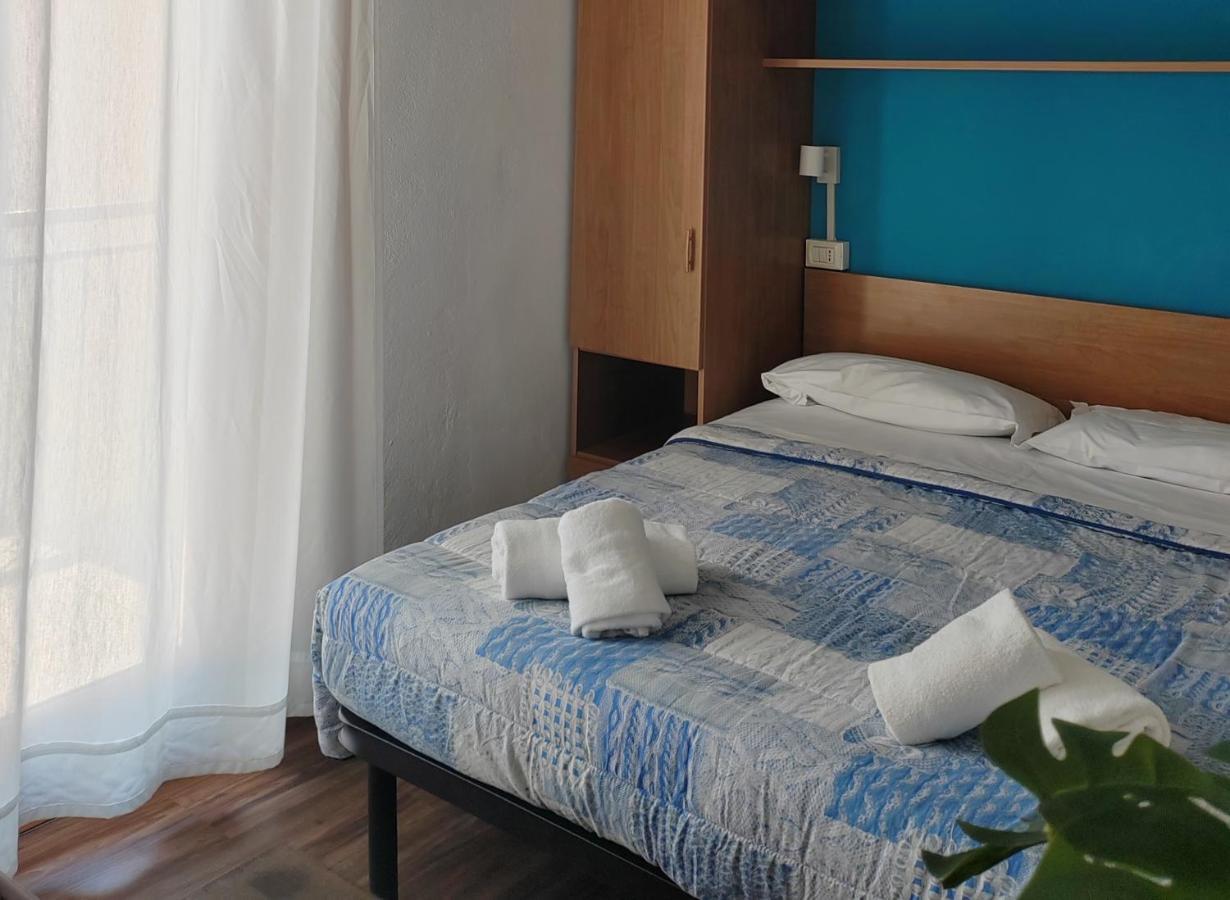 Hotel Luisa 브렌조네 술 가르다 외부 사진