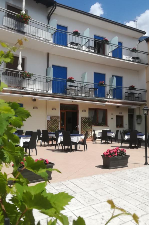 Hotel Luisa 브렌조네 술 가르다 외부 사진
